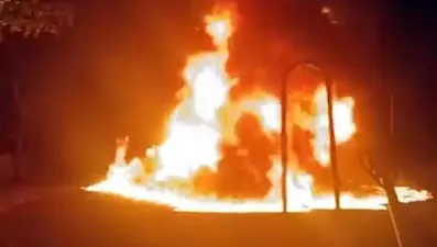 Çocuk parkını ateşe verdiler