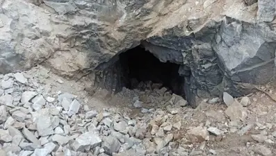 Irak'ın kuzeyinde teröristlere ait bir mağara tespit edildi