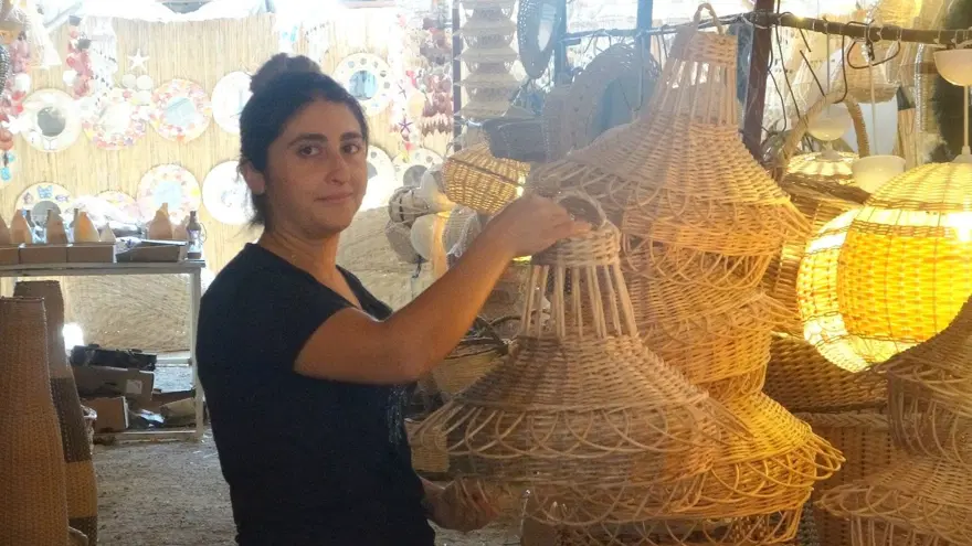 Dede mirası mesleğini yaşatıyor: El emeğini geleceğe taşıyor 
