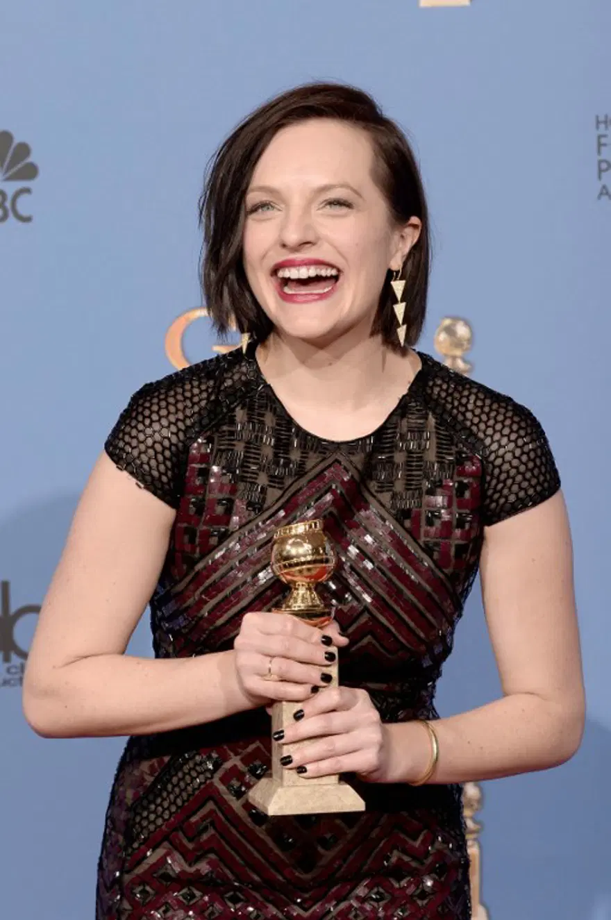Elisabeth Moss, En İyi Kadın Oyuncu (Mini Dizi/TV Filmi) 5