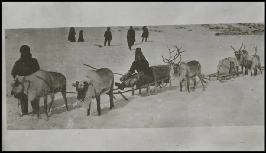 Bilim kurgu değil Türk boylarının 111 yıllık fotoğrafları. Gizemli heykeller, gelişmiş aletler, tanıdık kıyafetler (106 fotoğrafla gizemli Türk tarihi) 73