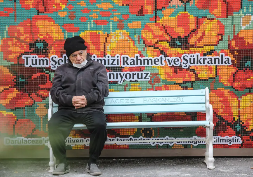 Türkiye'de ilk vaka görüldüğü gün kapılar kapandı! Darülaceze'de 'kapalı' 9 ay 17 Türkiye'de ilk vaka görüldüğü gün kapılar kapandı! Darülaceze'de 'kapalı' 9 ay 17