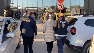 Müebbet hapis cezasıyla aranıyordu, AVM’de yakalandı