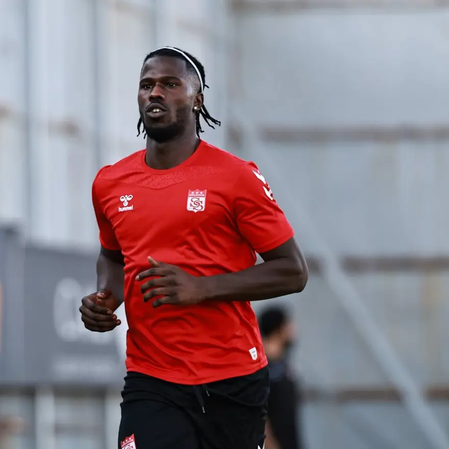 Wanda Nara için Sivassporlu futbolcunun eski eşinden skandal açıklama: Kocamla yatıp bana fotoğraf gönderdi 3