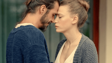 Mehmet Günsür: Eşimin Serenay'la arası iyi