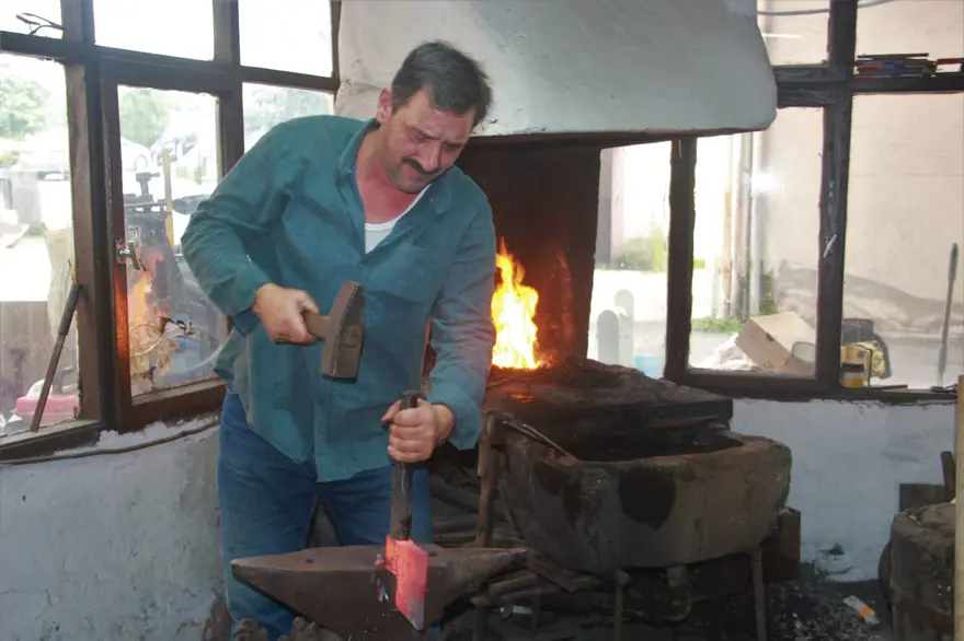 "ÜRÜNLERİMİZE TALEP VAR" 4 "ÜRÜNLERİMİZE TALEP VAR" 4