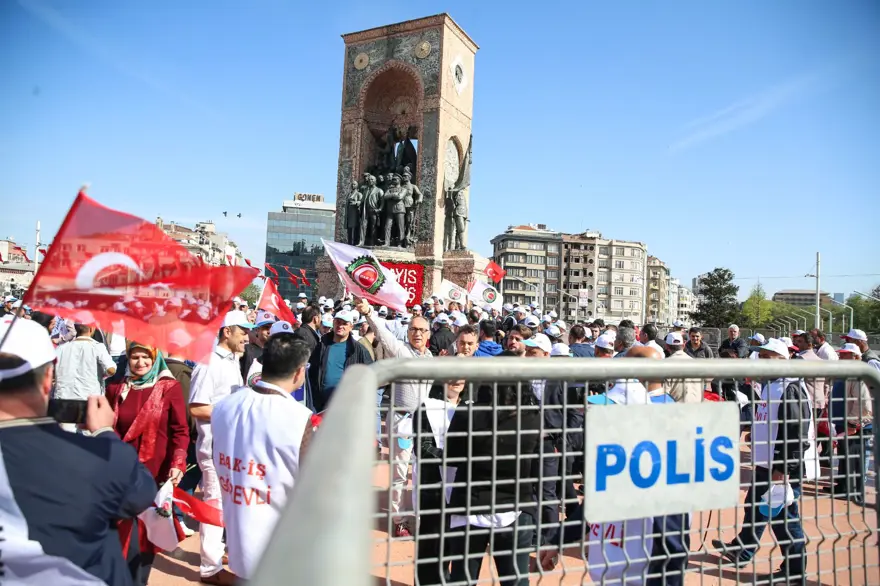 Bakırköy'de 1 Mayıs coşkusu 40
