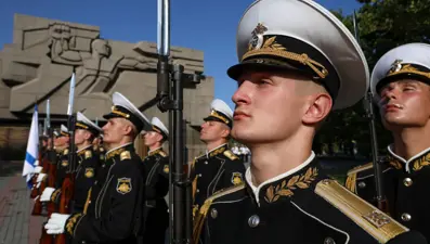 Kremlin tedirgin: Rusya, gövde gösterisini son anda iptal etti!