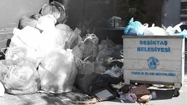 Beşiktaş sokakları çöp yığınlarıyla doldu: Mahalleli isyan etti