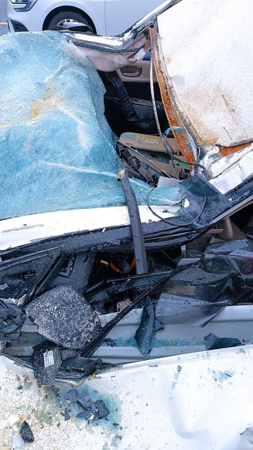 Üzerine savaş uçağının yakıt tankı düşen otomobil için hasartespitine itiraz: “300 bin lira civarında kaybım var” 2