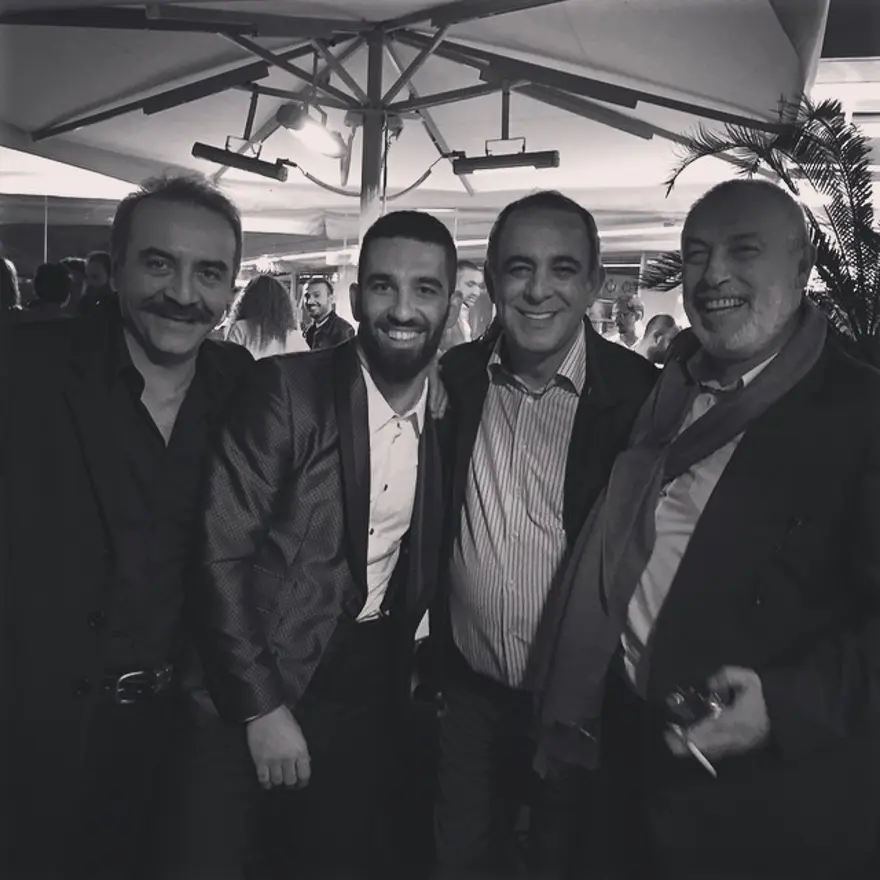 Arda Turan'ın 15 milyon euroluk malikanesi 104 Arda Turan'ın 15 milyon euroluk malikanesi 104