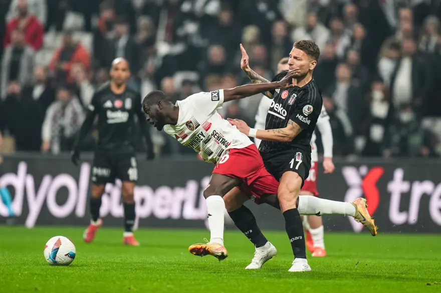 Beşiktaş'a evinde büyük sürpriz: Gaziantep FK, Dolmabahçe'de 1-0'dan geri dönerek kazandı 2
