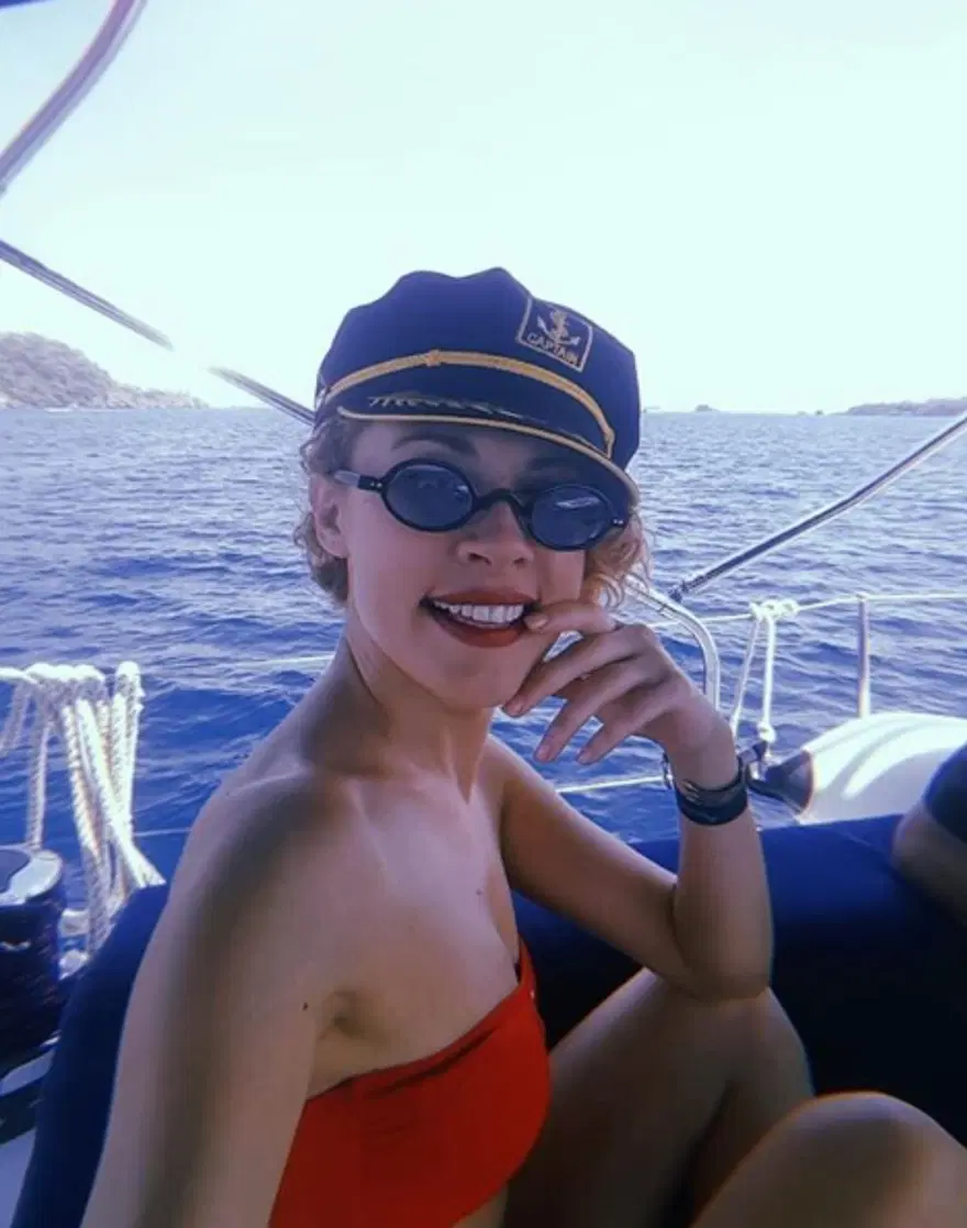 Serenay Sarıkaya: Yaz bitmedi bitemez (Ünlü isimlerin tatil paylaşımları) 13