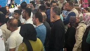 Kilosu 50 liraya düşünce akın ettiler: Uzun kuyruklar oluştu