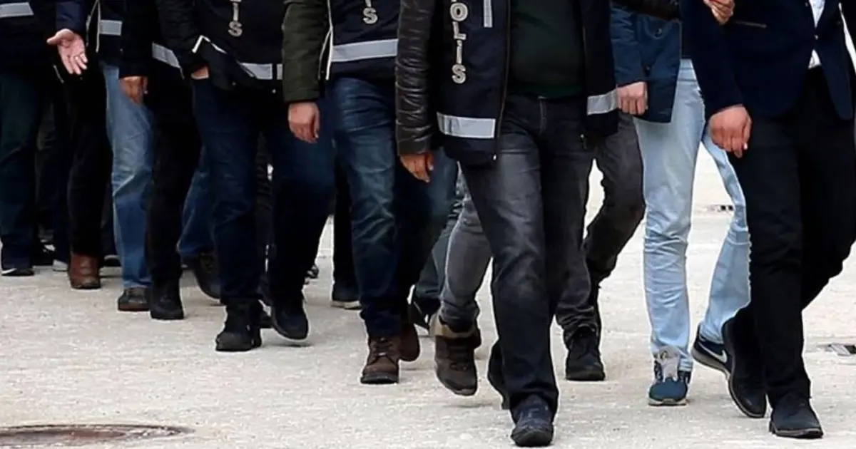 Ankara merkezli 9 ildeki FETÖ operasyonunda 22 gözaltı kararı