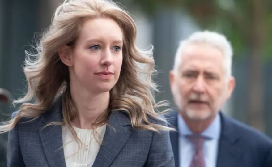 "YATIRIMCILARA VE HASTALARA KARŞI DÜRÜST OLMAMAYI SEÇTİ" 8 "YATIRIMCILARA VE HASTALARA KARŞI DÜRÜST OLMAMAYI SEÇTİ" 8