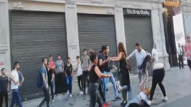 İstiklal Caddesi'nde 'meydan savaşı'