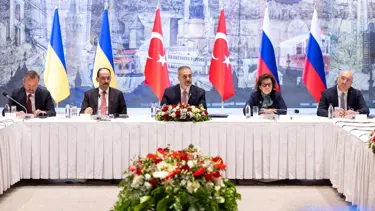 Barış masasında kritik gün: Türkiye-Rusya-Ukrayna görüşmesi sona erdi