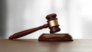 Yargıtay'dan eşinin maaşını beğenmeyen kadın için emsal karar Yargıtay'dan eşinin maaşını beğenmeyen kadın için emsal karar