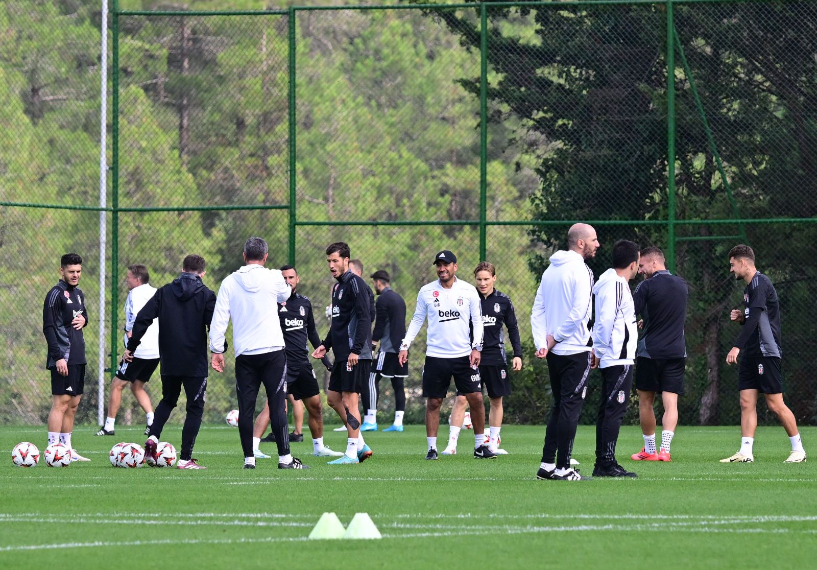Beşiktaş, Gaziantep deplasmanına gidiyor