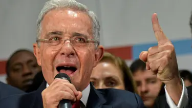 Kolombiya'da eski devlet başkanı Uribe serbest