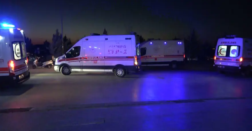 "MOLADAKİ YEMEKTEN ZEHİRLENDİM" 3 "MOLADAKİ YEMEKTEN ZEHİRLENDİM" 3