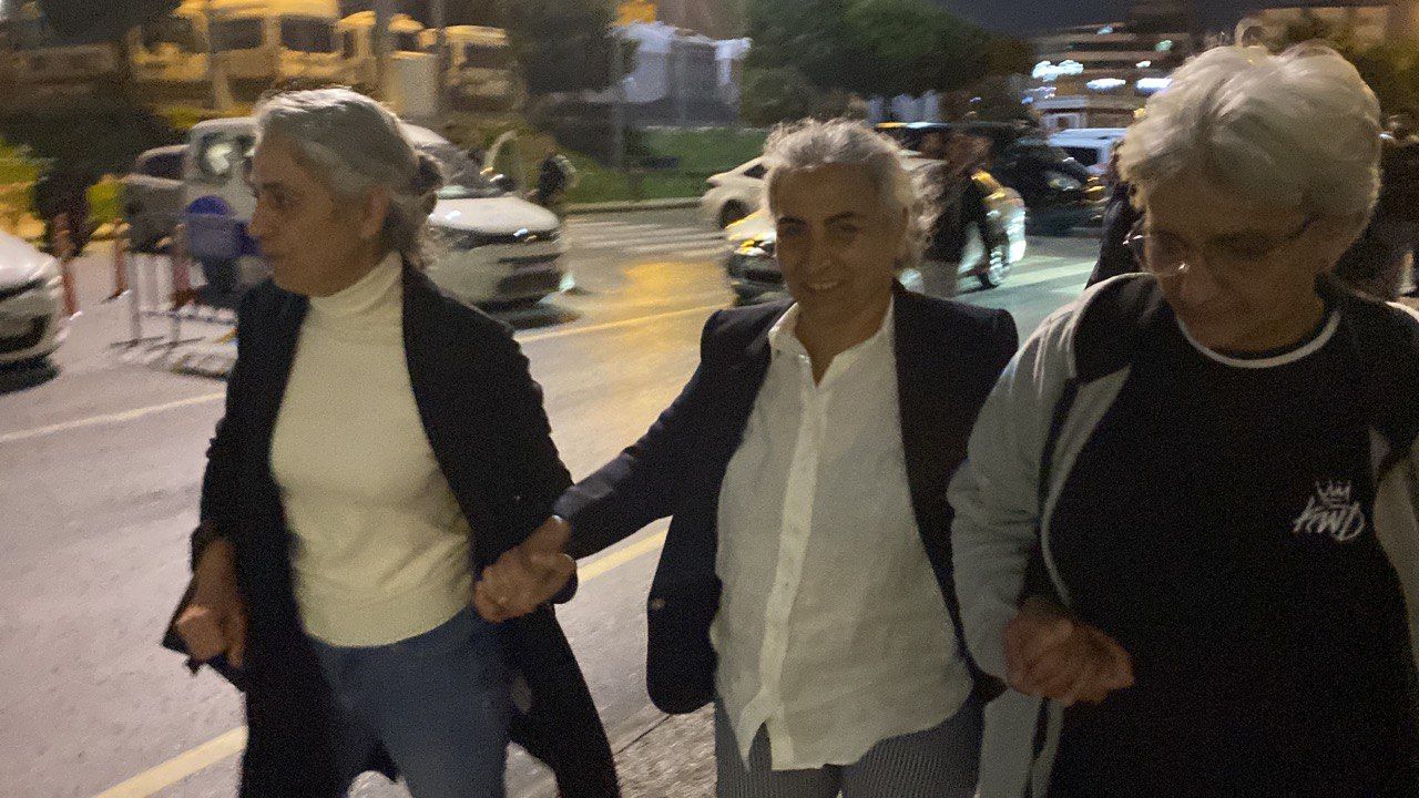 Gözaltına alınan eski HDP Milletvekili Aysel Tuğluk serbest bırakıldı