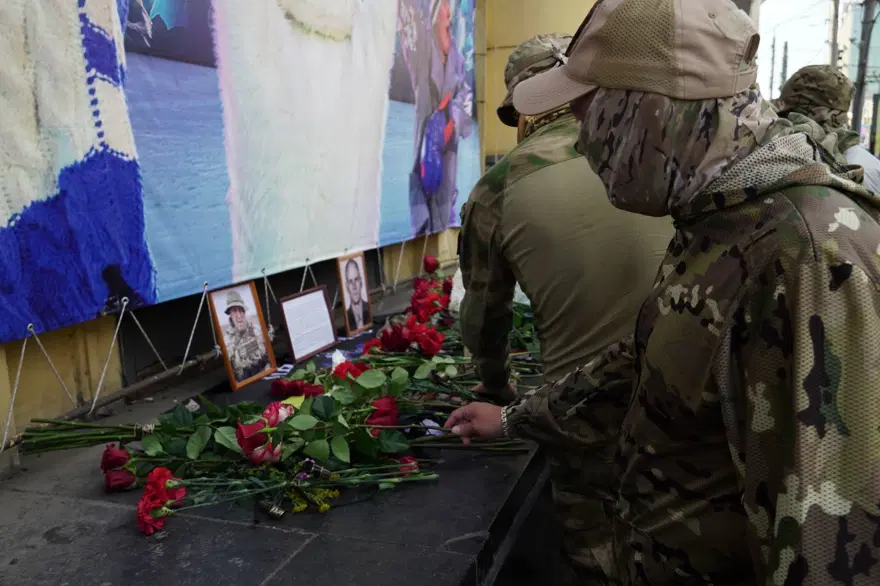 Wagner'in kurucusu Prigojin için Rostov’da anma töreni 12 Wagner'in kurucusu Prigojin için Rostov’da anma töreni 12