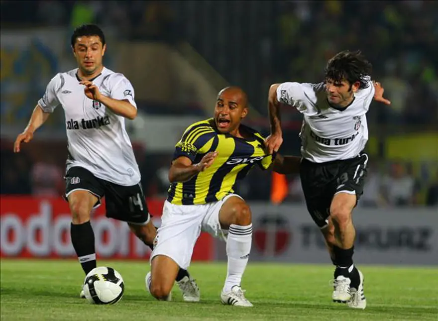 Beşiktaş: 4 - Fenerbahçe: 2 49 Beşiktaş: 4 - Fenerbahçe: 2 49