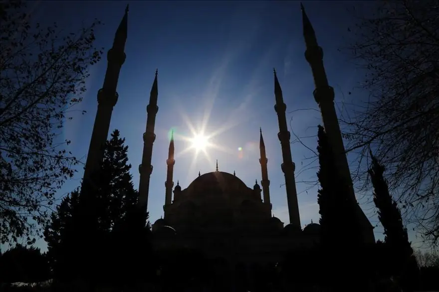 ADANA'DA İFTAR SAAT KAÇTA? 1