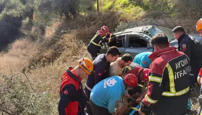 Aydın'da otomobil uçuruma yuvarlandı: Sürücü yaralandı