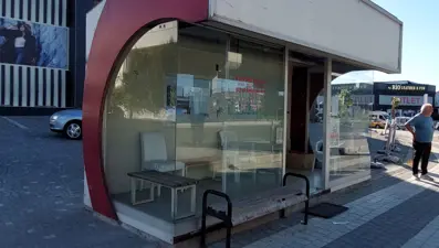 Antalya'da durakta ölüm! Hareketsiz duruyordu, yaşamını yitirdiği belirlendi