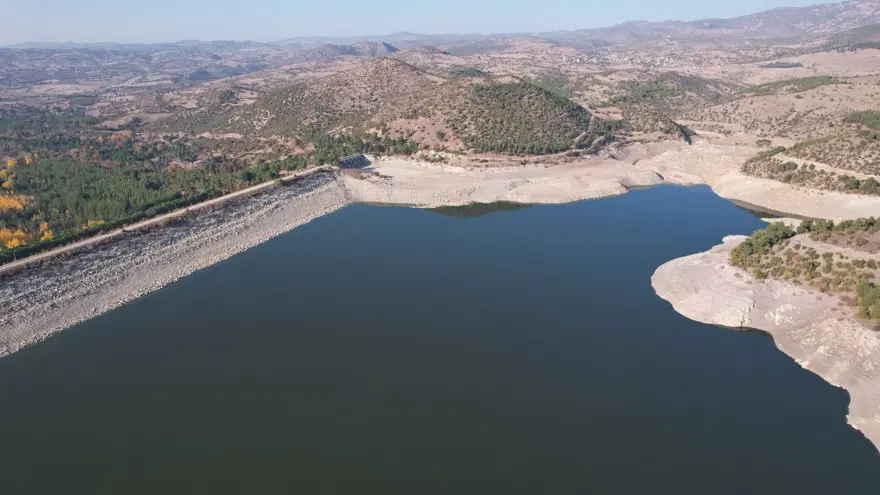 Kış mevsiminde susuzluk endişe yarattı: Baraj doluluk oranı yüzde 10'a kadar düştü 5 Kış mevsiminde susuzluk endişe yarattı: Baraj doluluk oranı yüzde 10'a kadar düştü 5