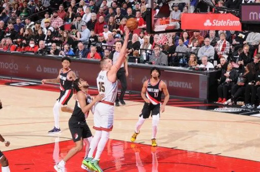 LİLLARD 40 SAYI ATTI 4