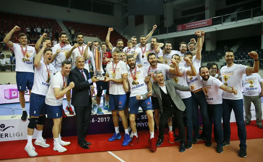 Kadınların ardından erkeklerde de özlenen tablo! 2 Kadınların ardından erkeklerde de özlenen tablo! 2