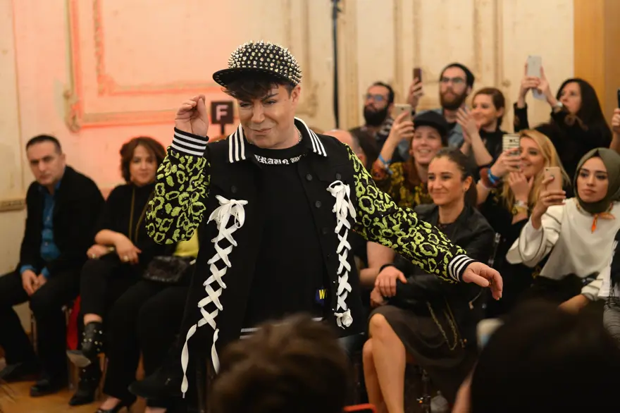 Klozetli selfie damgası (Fashion Week İstanbul) 9