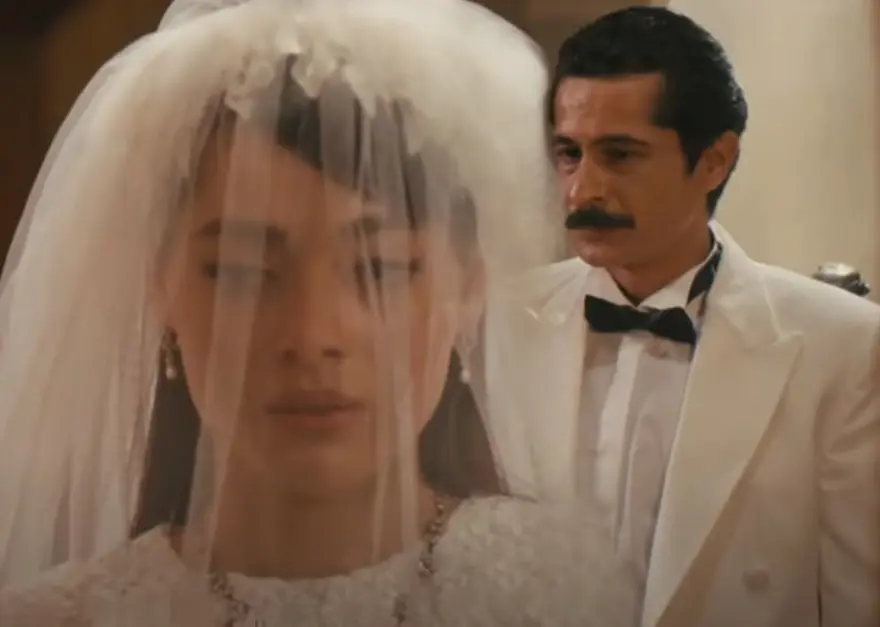 ŞEHRAZAT GÖZYAŞLARIYLA HAZIRLANDI 13