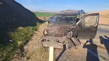 Kamyonet takla attı: 2 kişi yaralandı