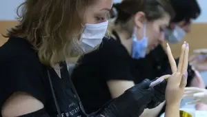 Güzellik ve saç bakım kurslarına yoğun ilgi