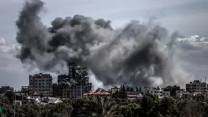 İsrail ordusu Gazze'de bir evi bombaladı: 29 Filistinli öldü İsrail ordusu Gazze'de bir evi bombaladı: 29 Filistinli öldü