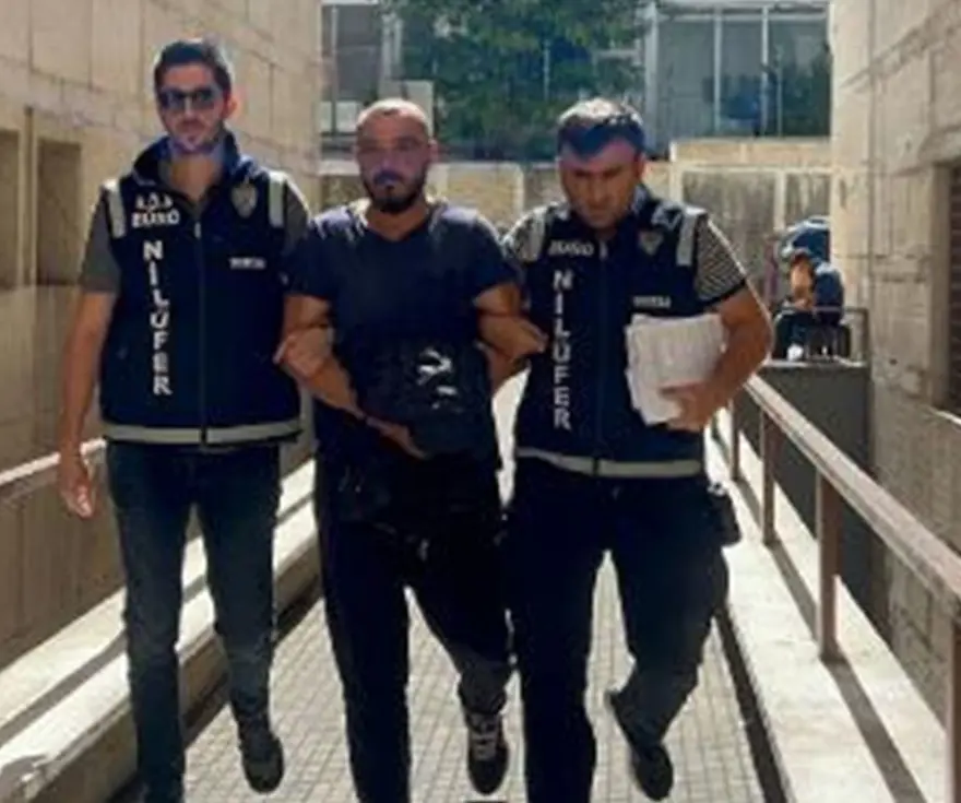 ''BU CÜSSEMLE NASIL 9 KAFA ATABİLİRİM?'' 1