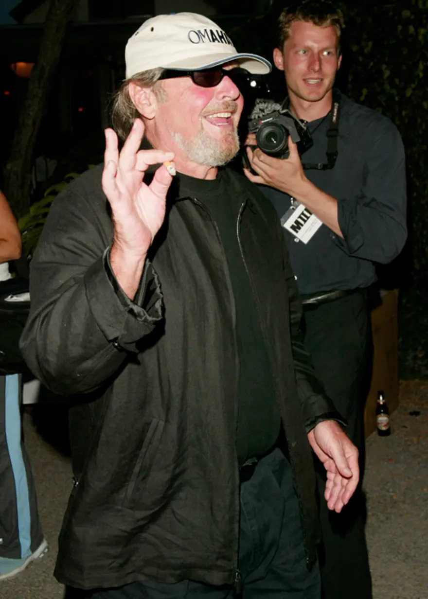 Sigarasız yapamayan ünlüler 13