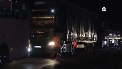 Kırmızı ışıkta zincirleme kaza: 1 ölü