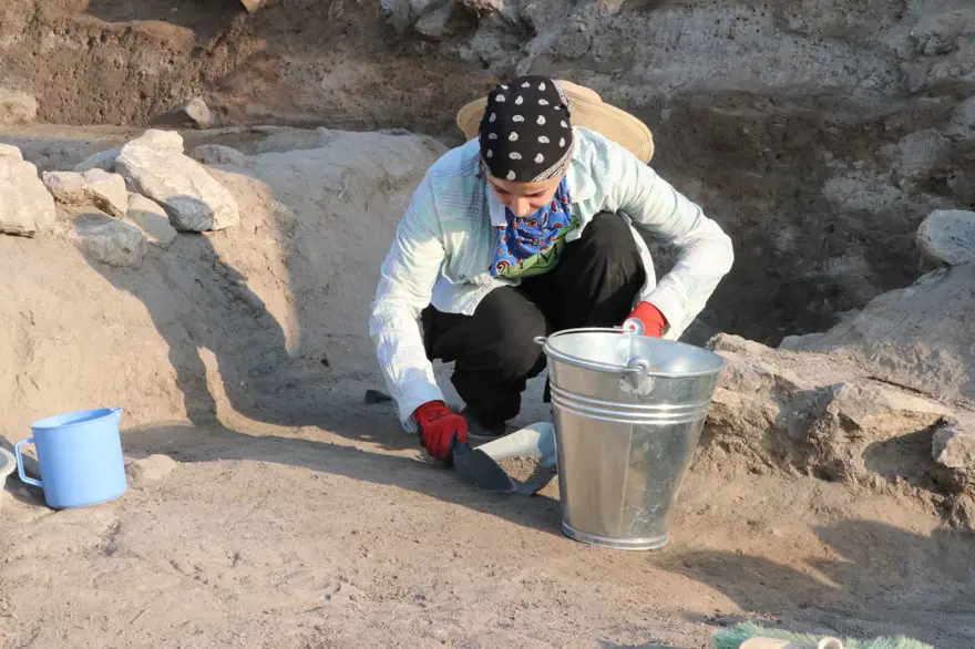 Yozgat Çadır Höyük'te arkeolojik kazılar 2 Yozgat Çadır Höyük'te arkeolojik kazılar 2