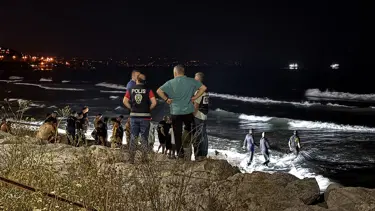 Denize giren mevsimlik fındık işçisi kayboldu