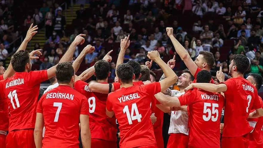 Filenin Efeleri çeyrek final için sahada! Türkiye - Polonya voleybol maçı saat kaçta, hangi kanalda? 3