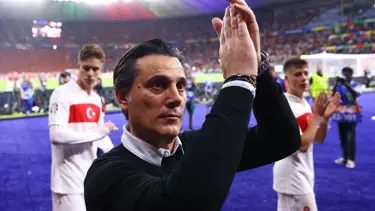 Montella Adana'da gelir vergisi rekortmeni oldu