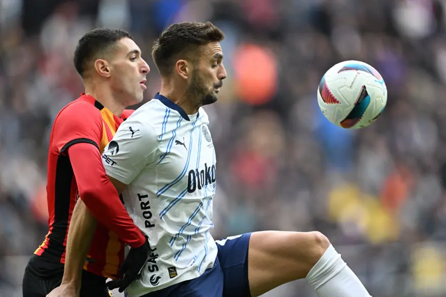 Fenerbahçe Asbaşkanı Acun Ilıcalı: Galatasaray'ın 16 sarı 3 kırmızı kartı verilmemiş 2