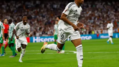 Mbappe'den duble: Real Madrid evinde kazandı