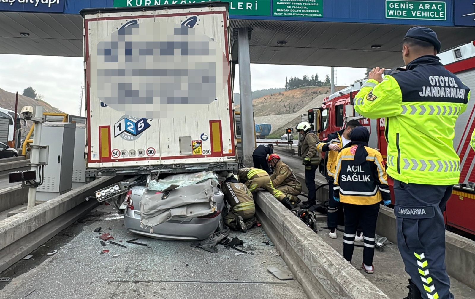 Kuzey Marmara Otoyolu'nda feci kaza: Dört can kaybı var